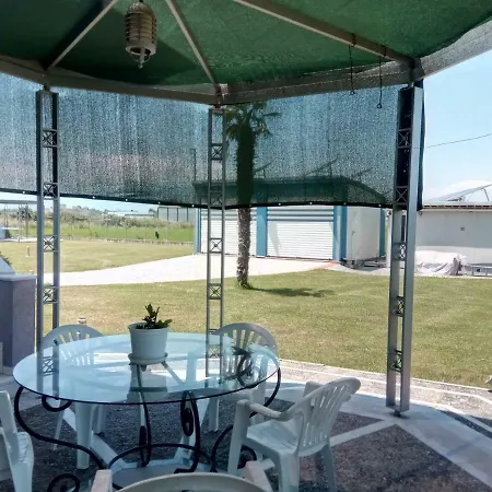 Large Studio With Garden