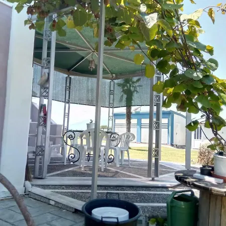 Large Studio With Garden
